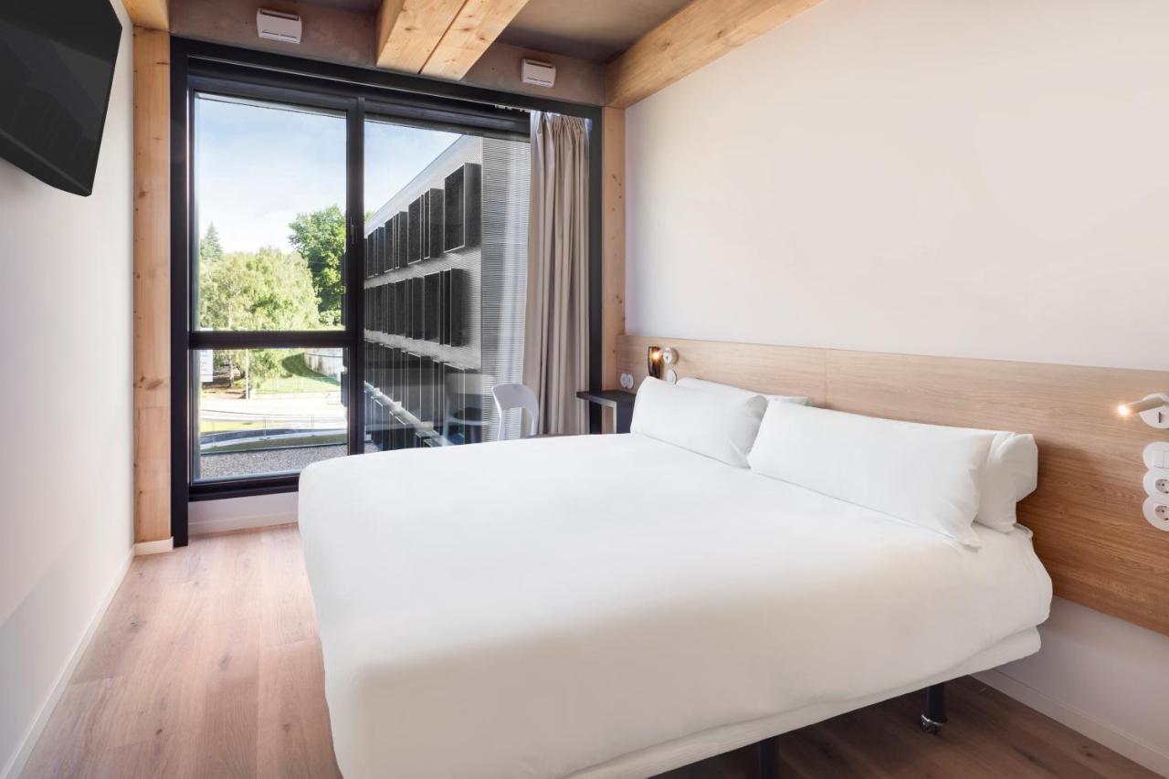 B&B Hotel Guimaraes Luaran gambar