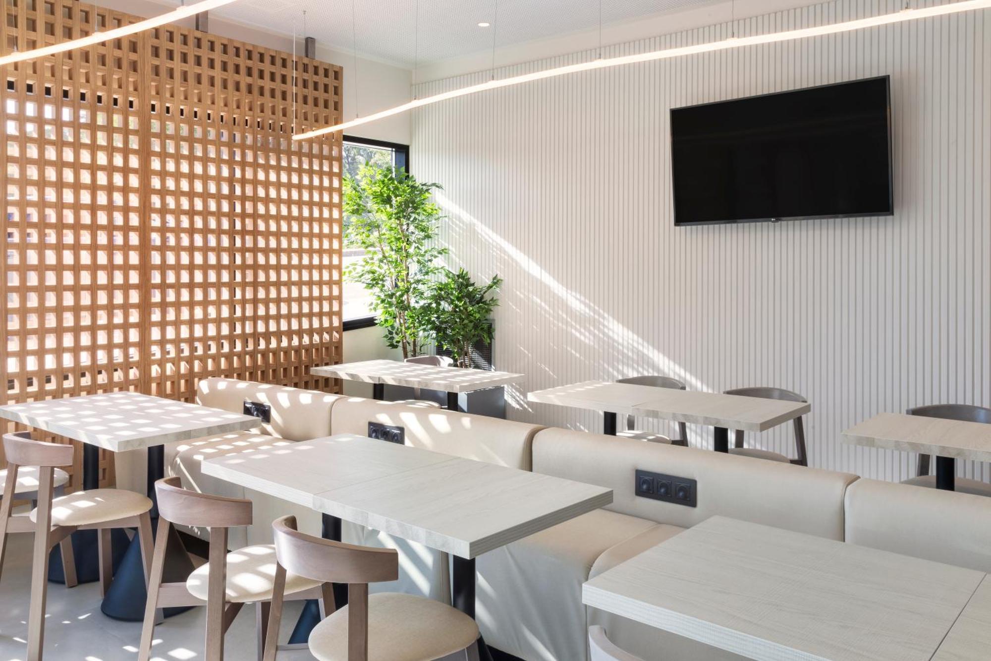 B&B Hotel Guimaraes Luaran gambar
