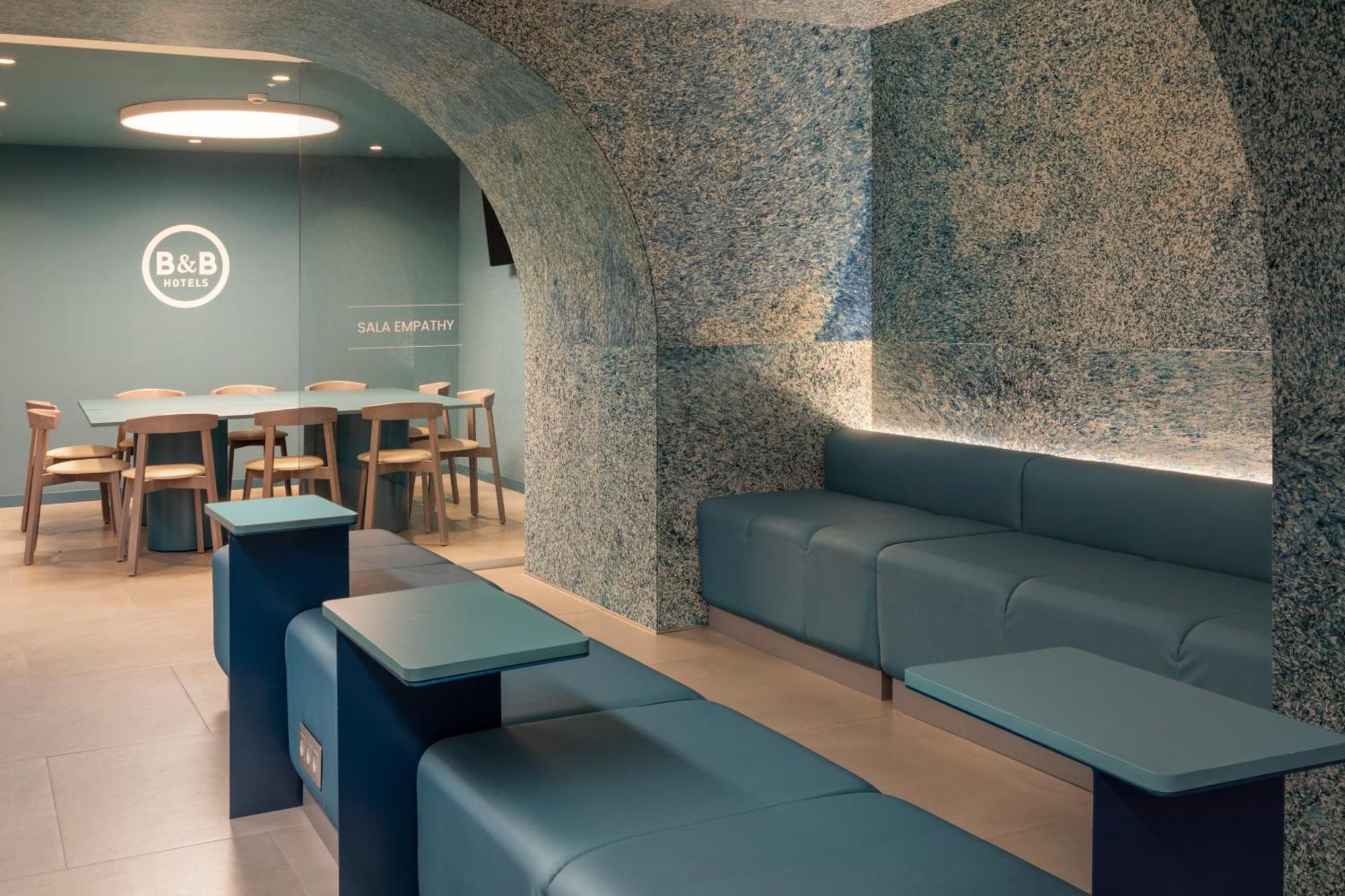 B&B Hotel Guimaraes Luaran gambar
